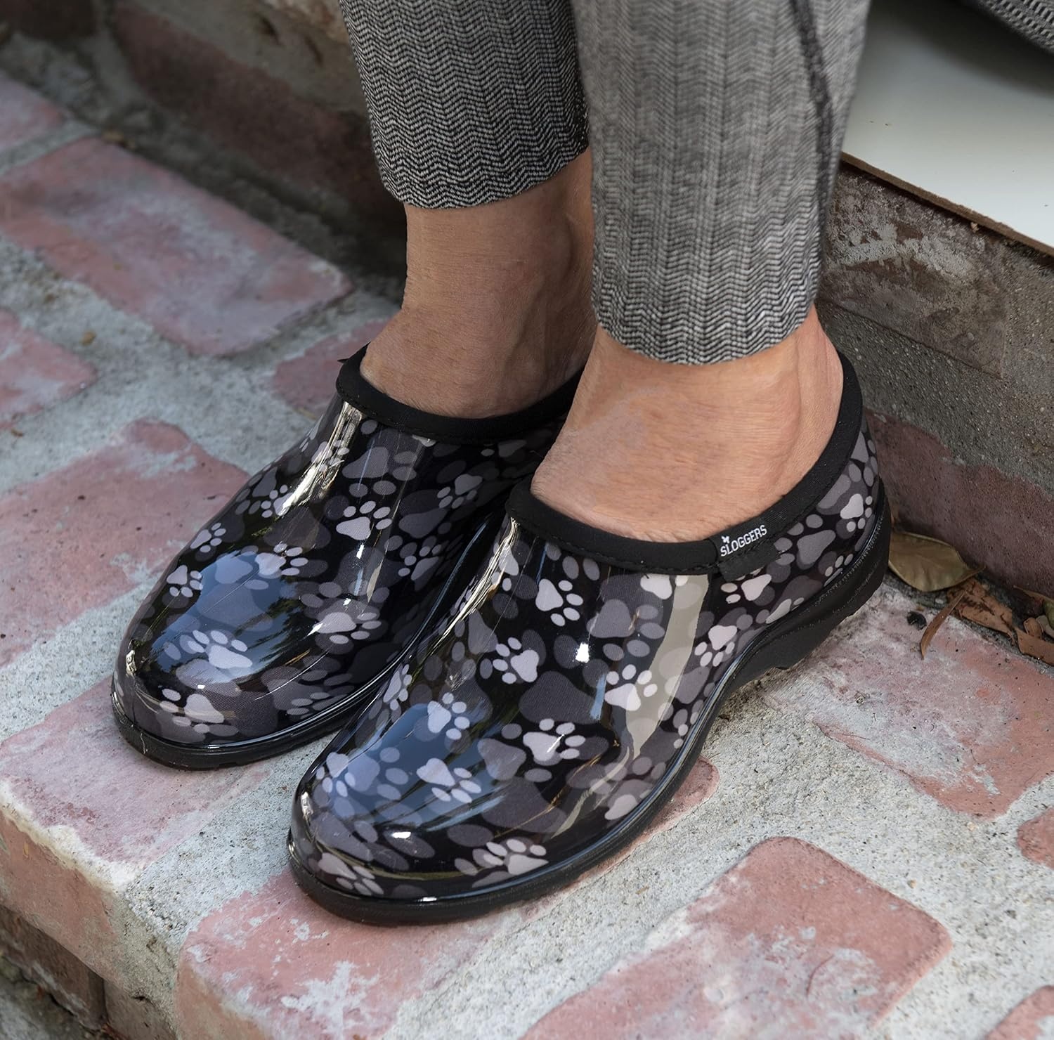 image:imageSloggers Original Waterproof Rain and Garden Shoe for Women Outdoor SlipOn Garden ClogPaw Print BlackWhite