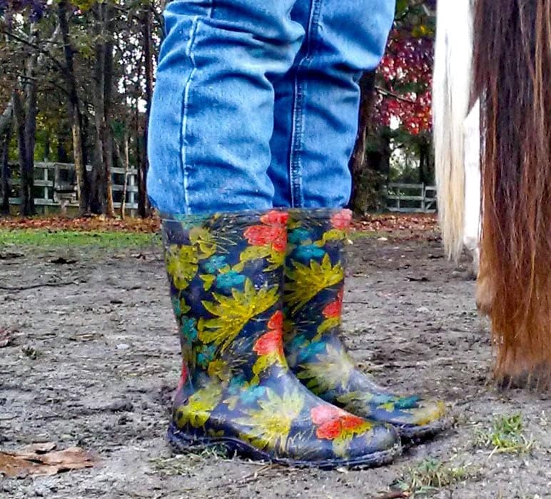 image:imageSloggers Womens Waterproof Rain and Garden Boot with Comfort Insole Midsummer Black Size 7 Style 5002BK07